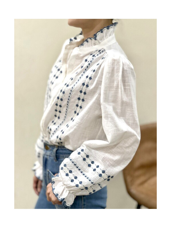 Chemise brodée manches longues col frou-frou