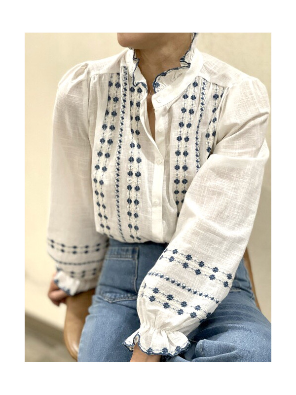 Chemise brodée manches longues col frou-frou