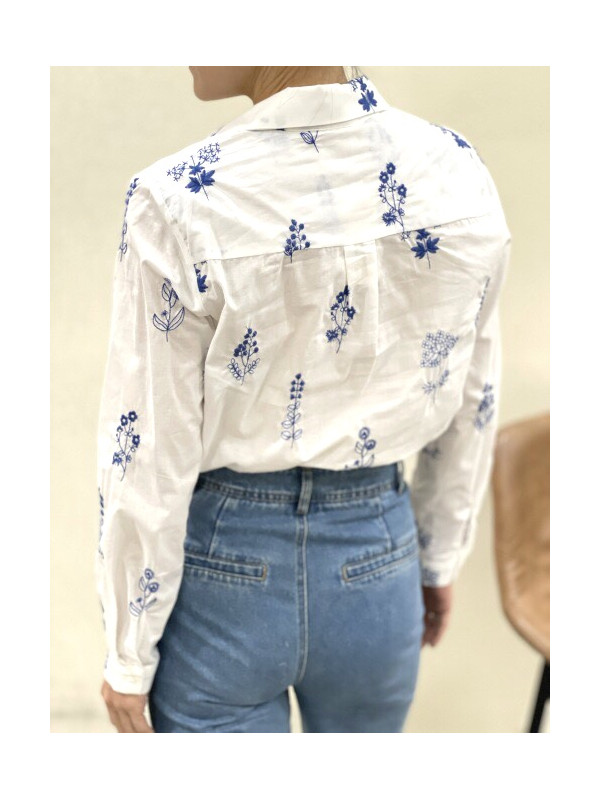 Chemise manches longues avec broderies végétales