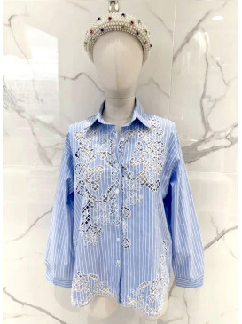 Chemise rayée avec...