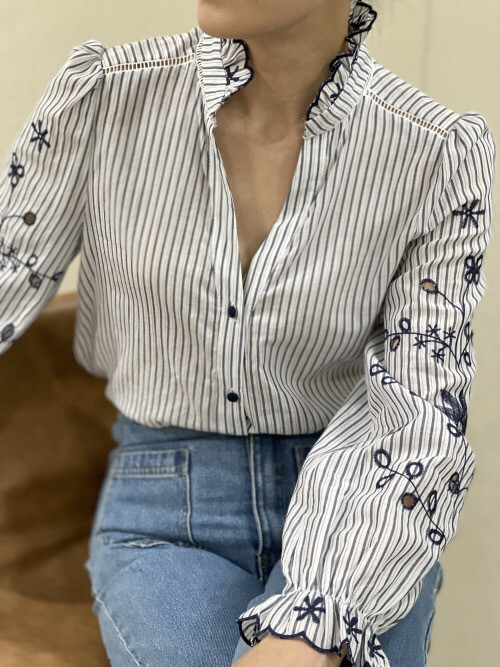 Chemise rayée manches longues brodées
