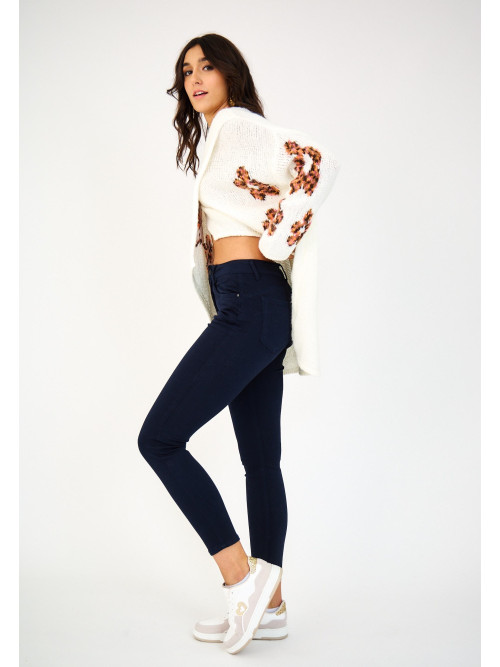 Jean slim couleur effet "push up"