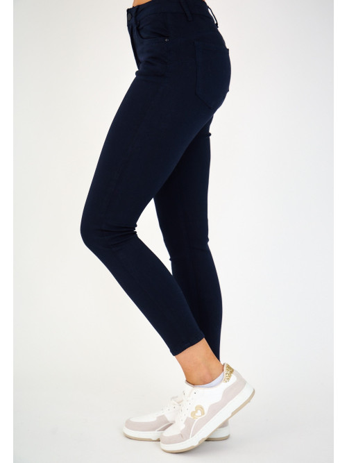 Jean slim couleur effet "push up"