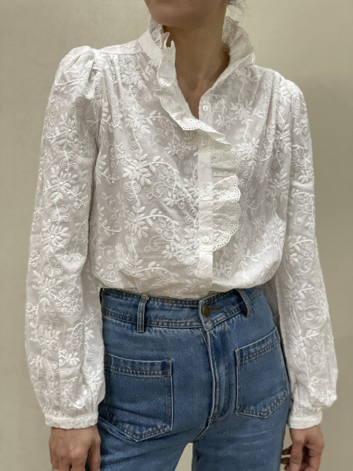 Chemise brodée manches longues