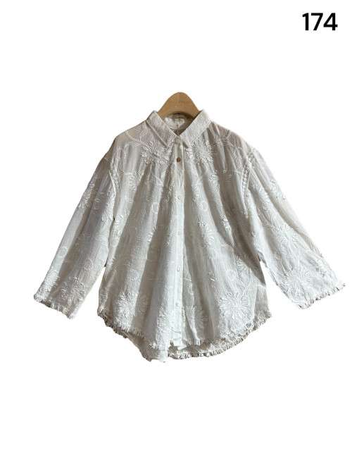 Chemise motifs texturés bas effilé