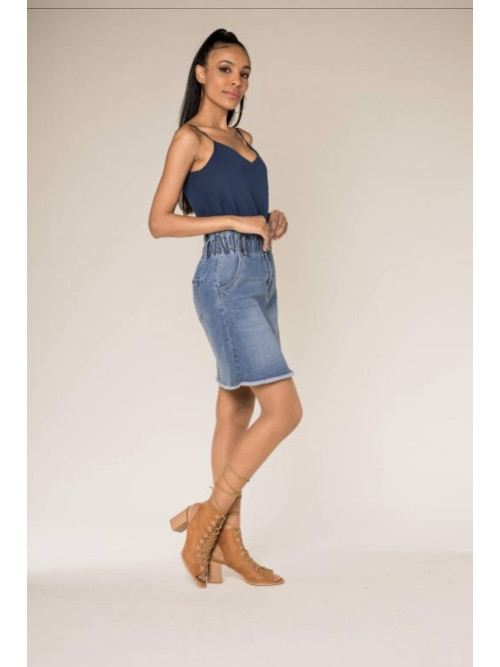 Jupe droite courte en jean stretch