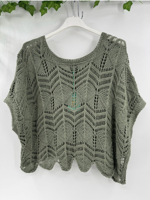 Pull d'été léger col bateau en crochet sans manche