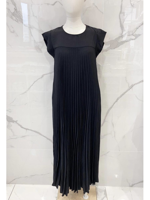 Robe longue plissée col rond manches courtes