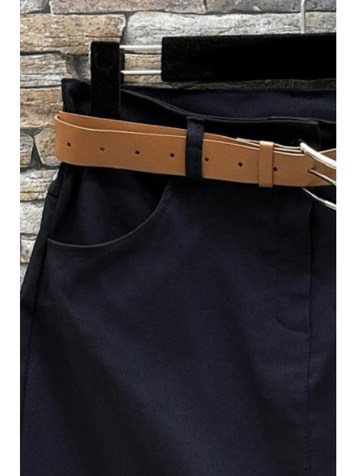 Jupe droite courte avec ceinture