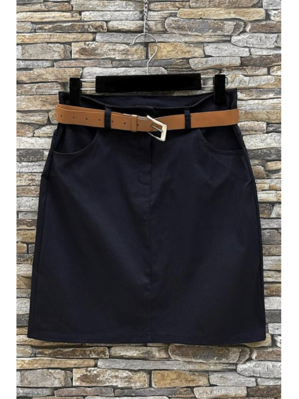 Jupe droite courte avec ceinture