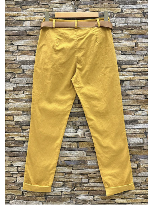 Pantalon slim stretch avec poches cotés et ceinture