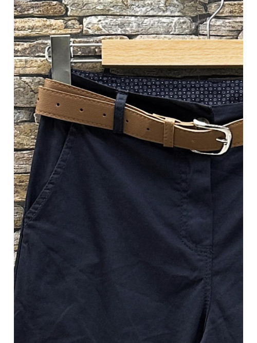 Pantalon slim stretch avec poches cotés et ceinture