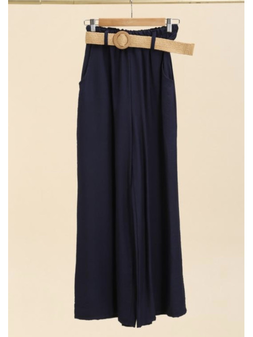 Pantalon large et fluide avec ceinture en paille