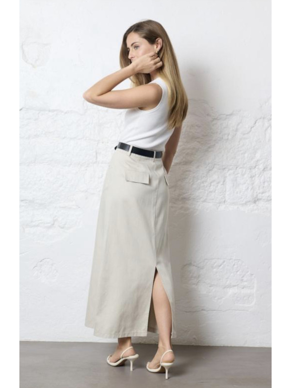 Jupe longue droite avec ceinture