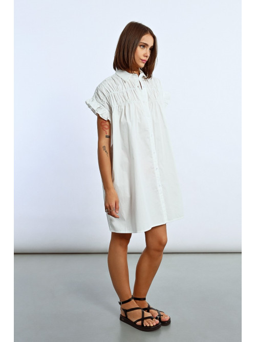 Robe courte froncée