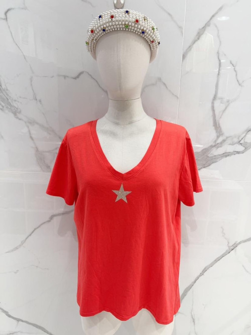 T-shirt étoile dorée col V Carla Giannini
