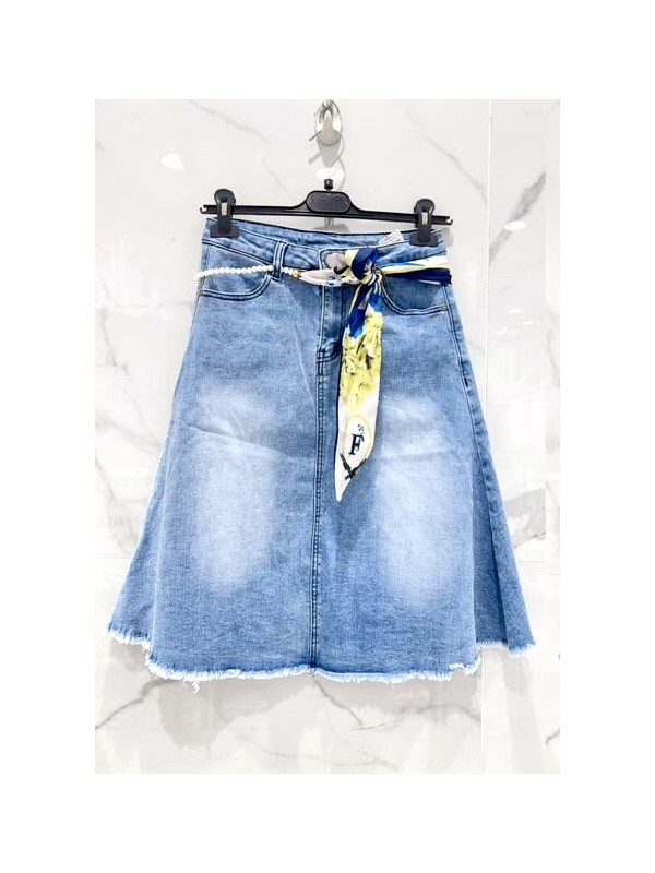 Jupe midi évasée en jean stretch