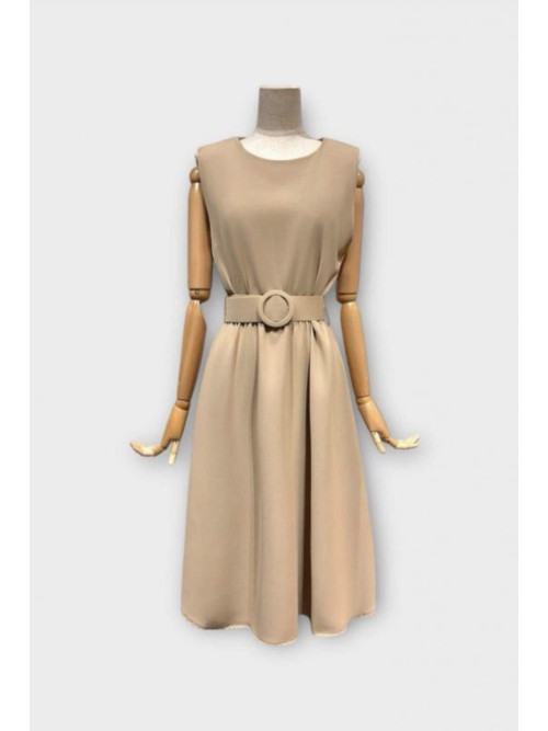 Robe rétro ceinturée col rond sans manche