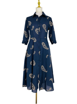 Robe chemise broderies...