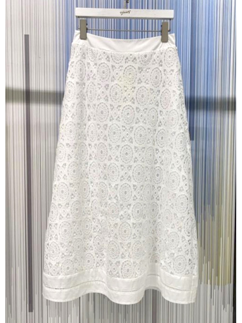 Jupe en dentelle Doublée