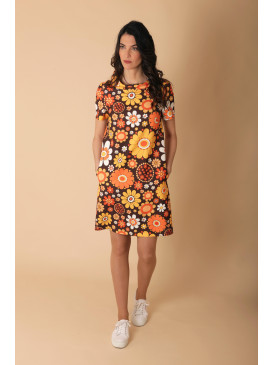 Robe 70's fleurie col boule...