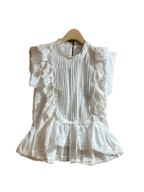 Blouse légère brodée et guipure