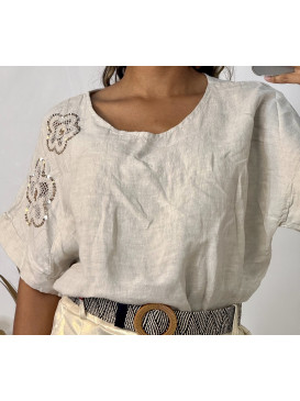 Top en lin avec fleurs...