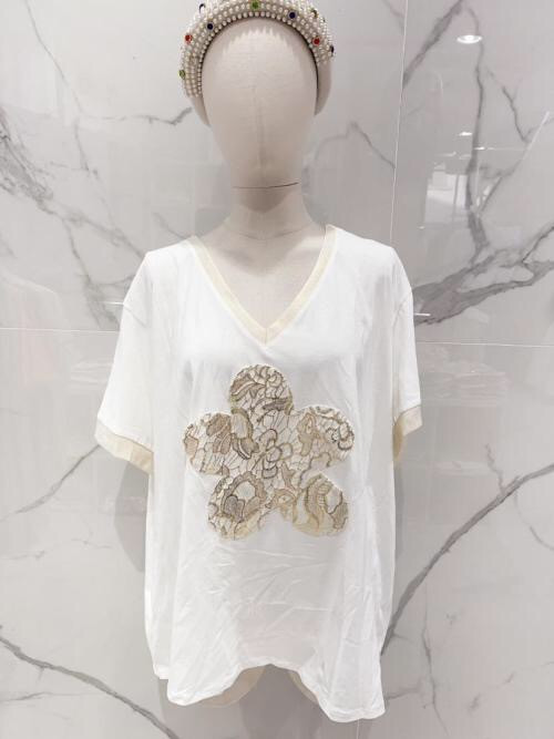 T-shirt XL fleurs imprimé esprit guipure