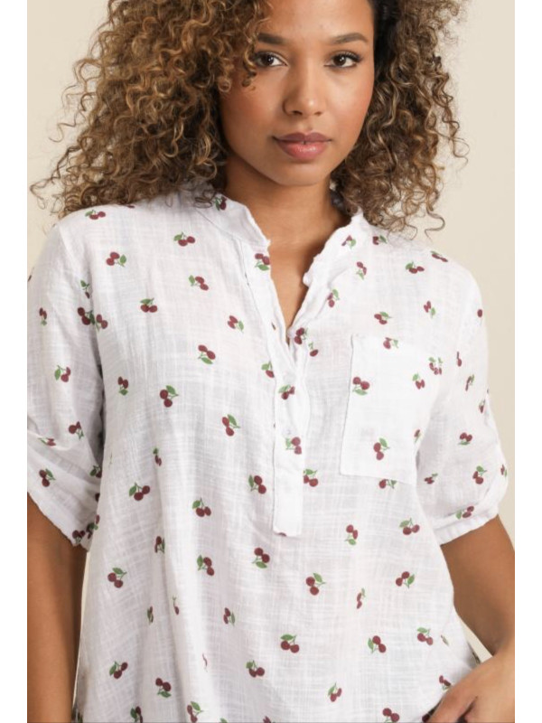 Chemise sans col imprimé "cerises"