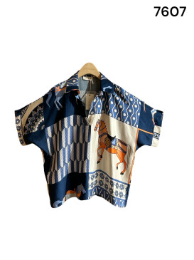 Blouse fluide col chemise...