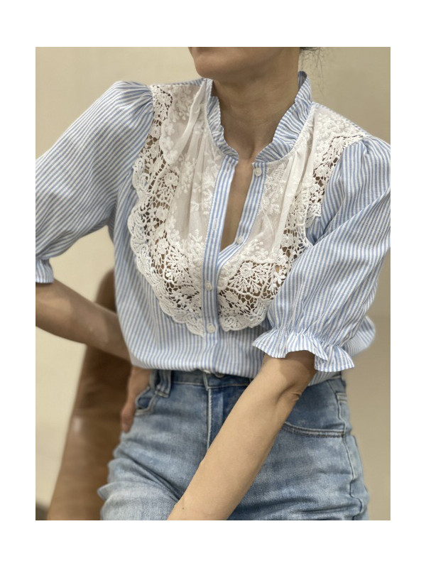 Chemise bohème rayée plastron en guipure It Hippie