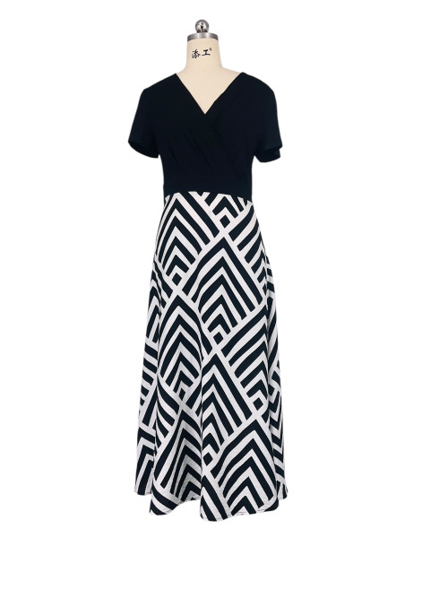 Robe décolleté cache-coeur longue jupe imprimée