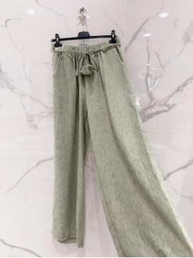 Pantalon large et fluide...