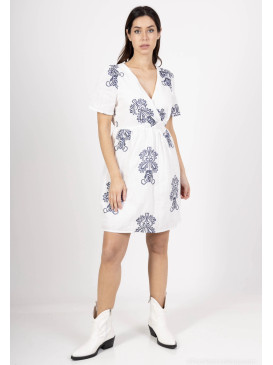ROBE COURTE CACHE COEUR...