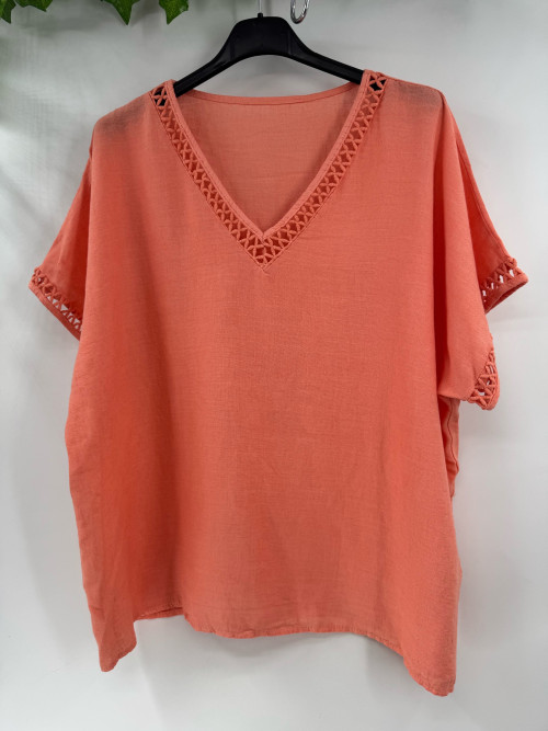 TOP OVERSIZED COL V MANCHE ET COL AJOURE