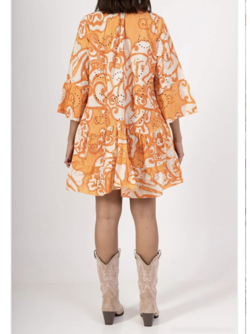 Robe courte à volants imprimé estival