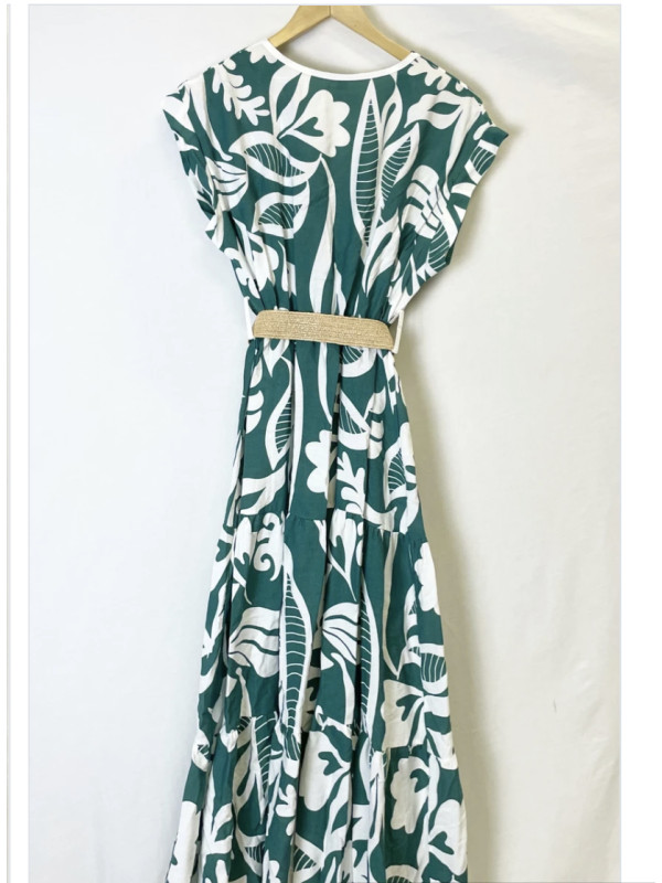 Robe décolleté cache-cœur longueur midi