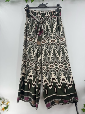 Pantalon fluide et large...