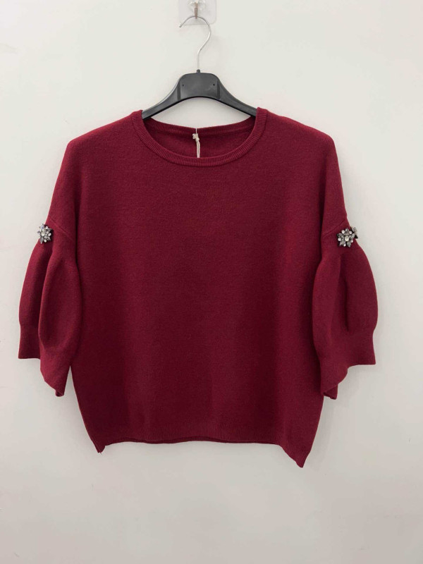 Pull court manches courtes bouffantes avec bijoux