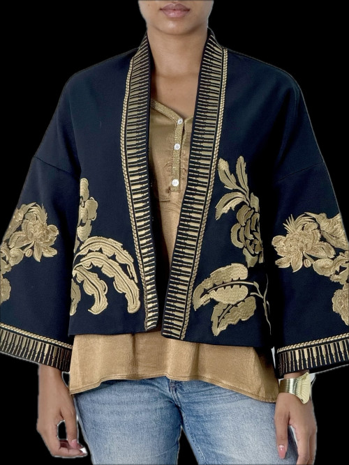 Veste kimono courte brodée