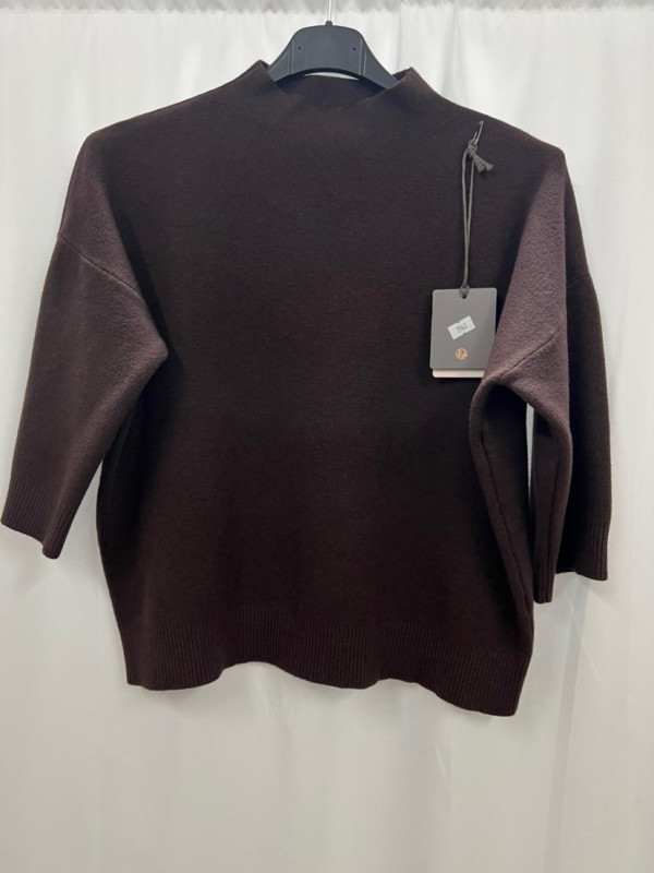 Pull crop col montant manche au coude