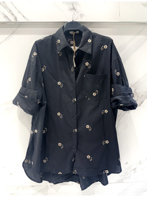 Chemise longue évasée brodée manches longues