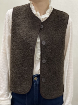 Gilet sans manche bouclette...