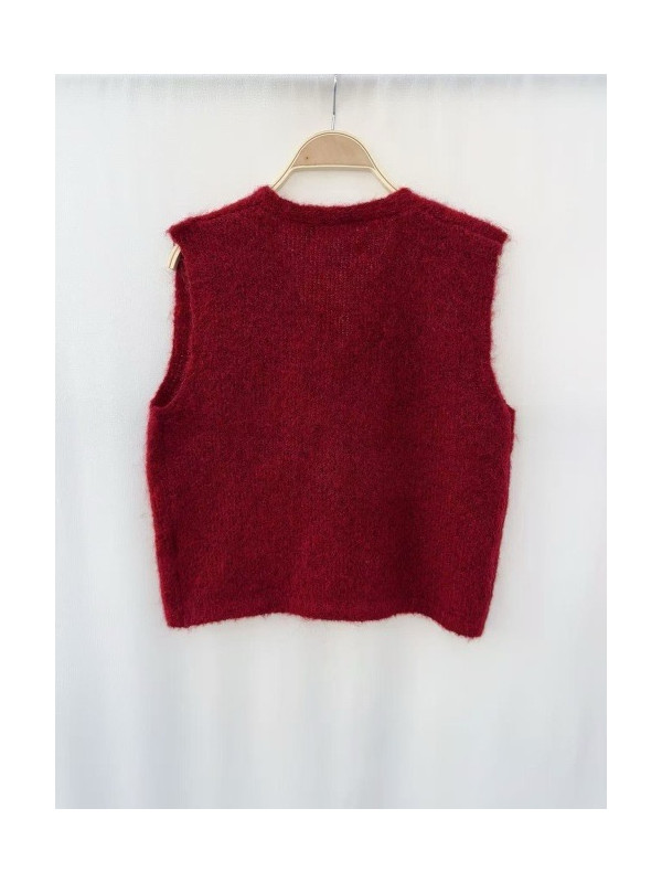 Gilet maille avec 3 boutons bijoux dorés sans manche