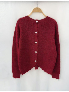 Pull col rond boutons nacre...