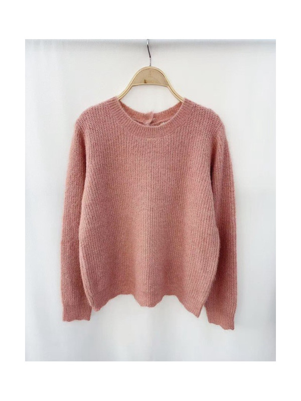 Pull col rond boutons nacre au dos manches longues
