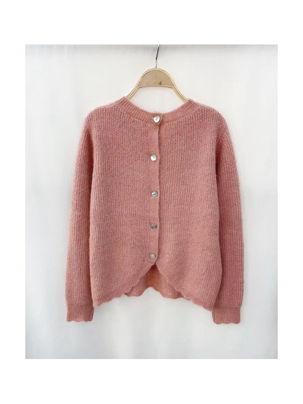 Pull col rond boutons nacre au dos manches longues
