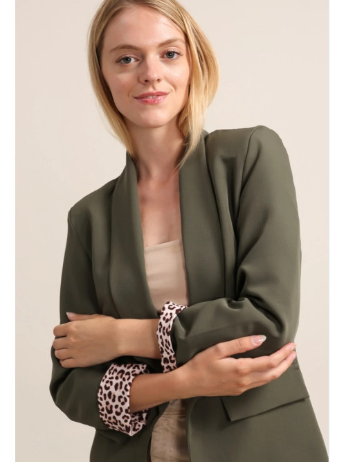 Veste tailleur unie manches longues revers léopard
