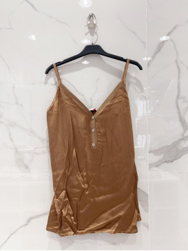 Top en satin bretelles...
