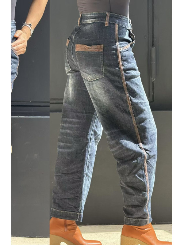 Jeans brut large coutures côtés et passants marrons